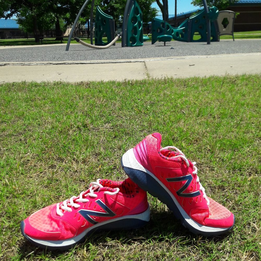 Shoes for girls Pink size 5.5 New Balance